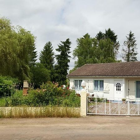 La Ferme Aux Kangourous Donzy Екстериор снимка
